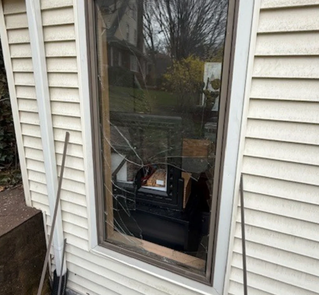 Before Emergency Window Glass Replacement