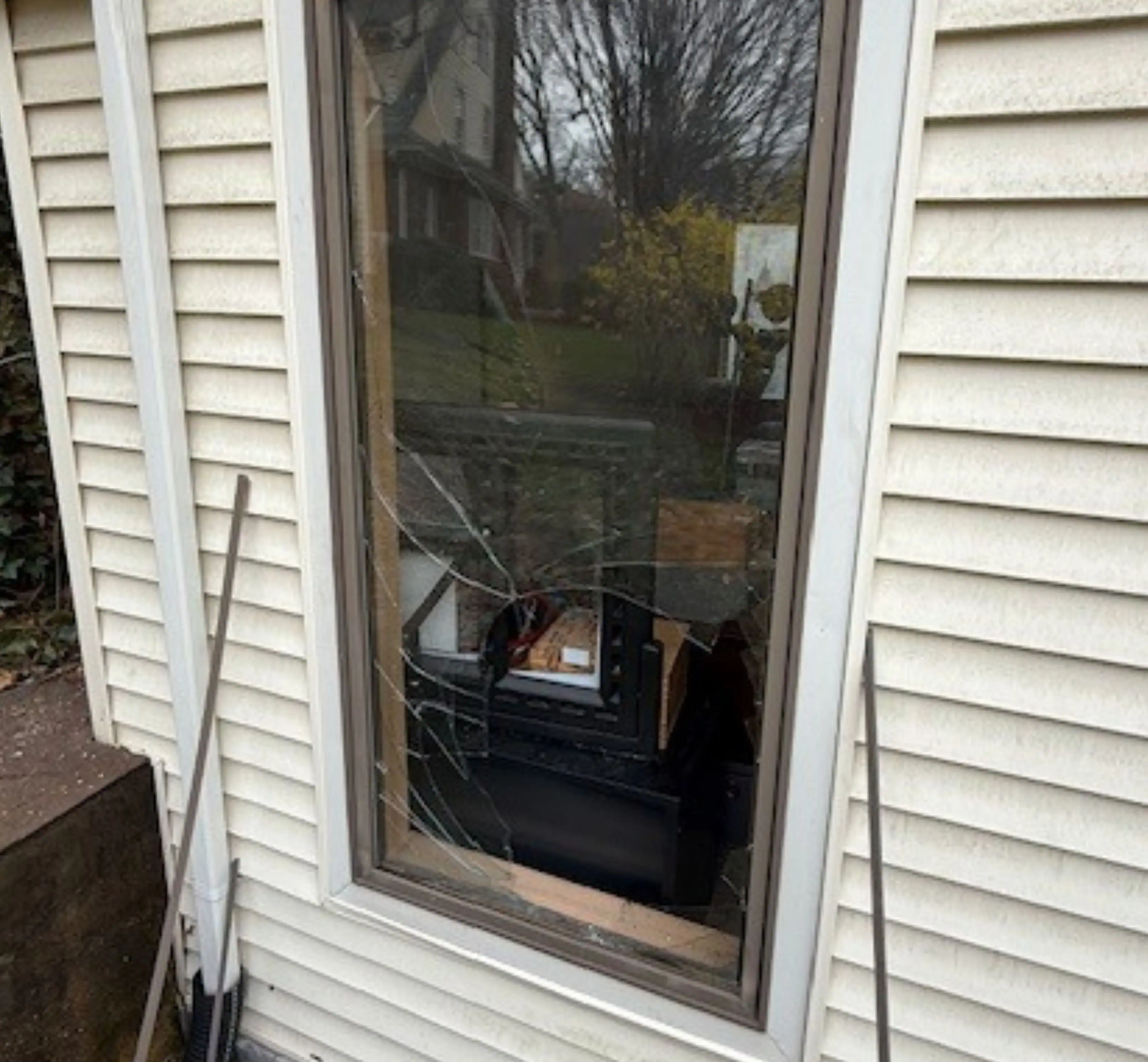 Emergency Window Glass Replacement